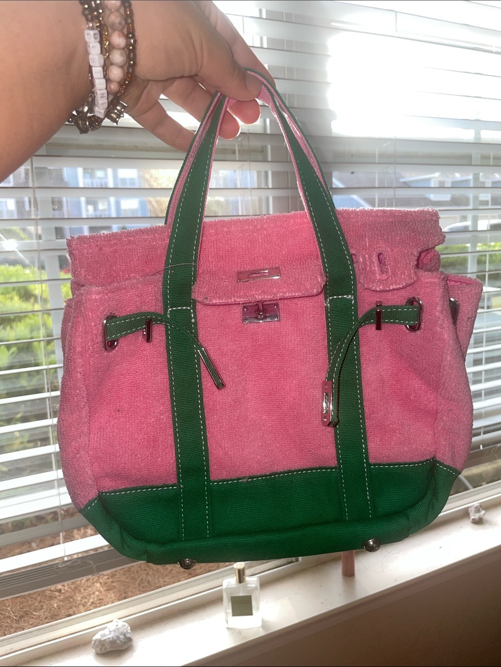 Boatkin VIRAL terry cloth style handbag  ☀️